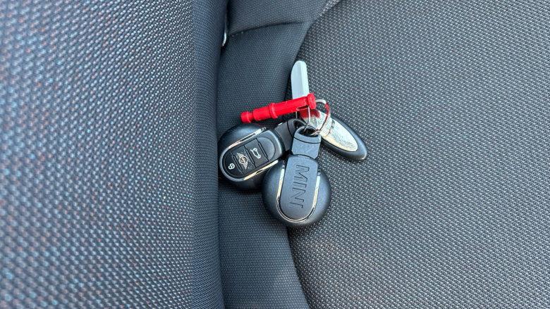 MINI Hatchback 1.5 Cooper Classic 3dr Petrol Hatchback